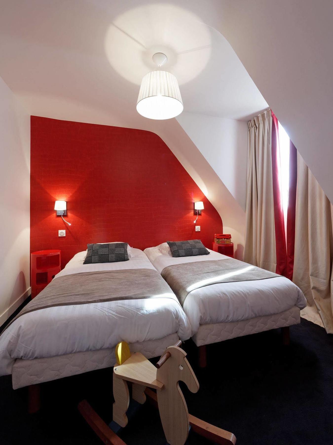Hotel La Residence Des Artistes Роскофф Екстер'єр фото