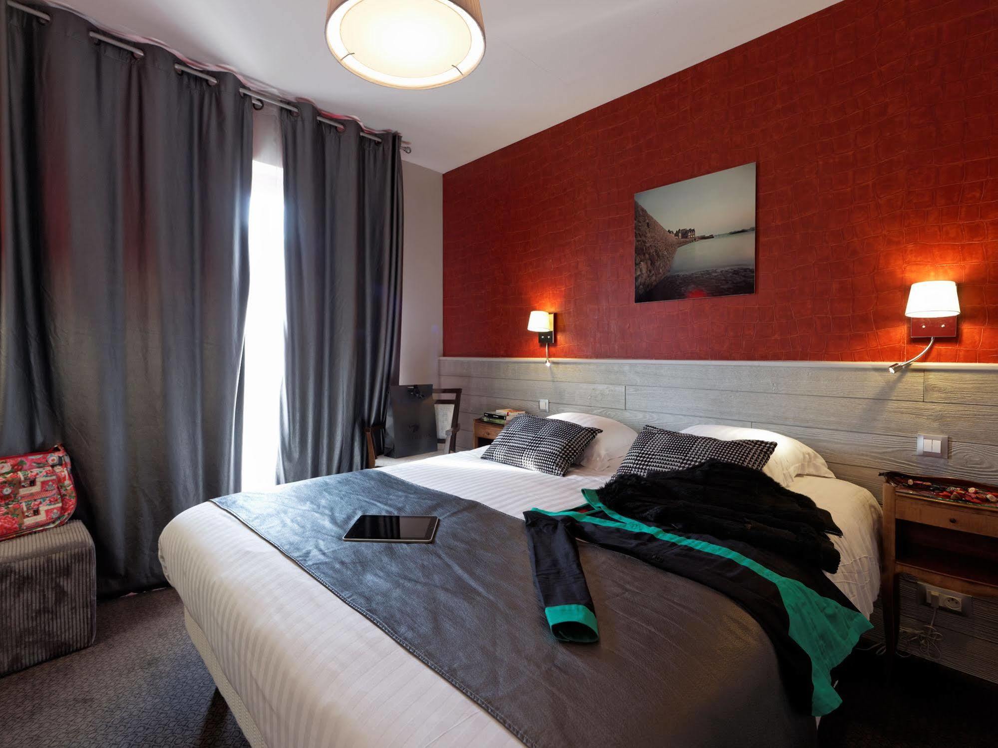 Hotel La Residence Des Artistes Роскофф Екстер'єр фото